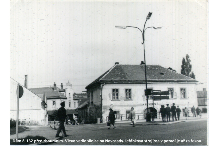 Okolí Dolní brány - domy č. 129 - 132
