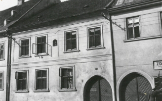 Dům č. 8 v Komenského ulici