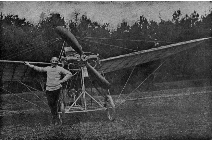 Pilotní průkaz s československým pořadovým číslem 1 získal občan Velkého Meziříčí ing. Jan Čermák