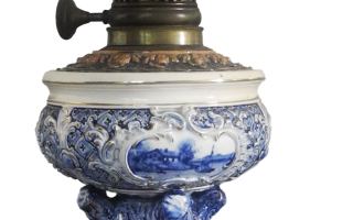 Sbírka svícnů a lamp