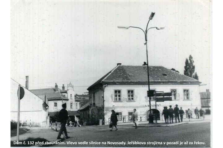 Okolí Dolní brány - domy č. 129 - 132