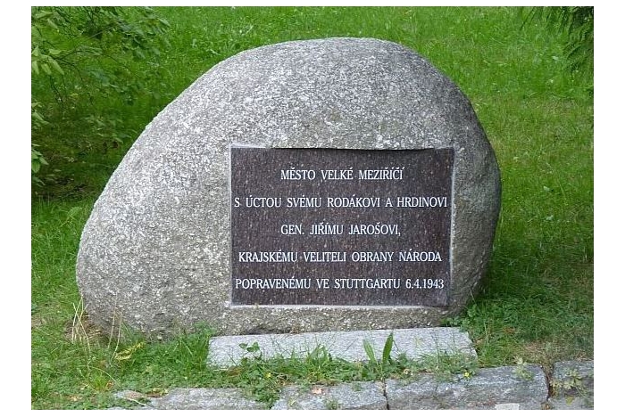 Památník gen. Jiřího Jaroše