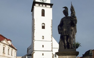 Kašna se sochou sv. Floriána