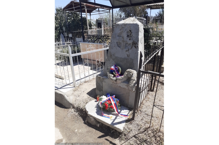 Josef Včela - Nelehký život skončil v poušti