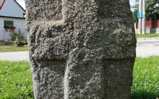 Smírčí kámen v Oslavici