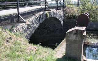 Most v Dolní Libochové