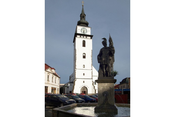 Kašna se sochou sv. Floriána